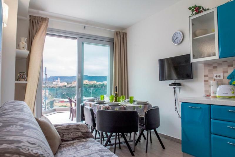 Miramare 22 Apartment Кастелсардо Екстериор снимка
