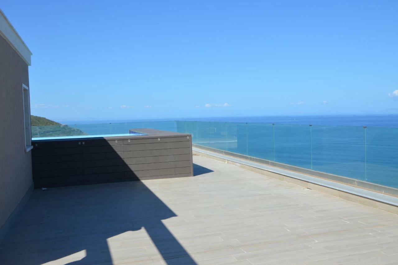 Miramare 22 Apartment Кастелсардо Екстериор снимка