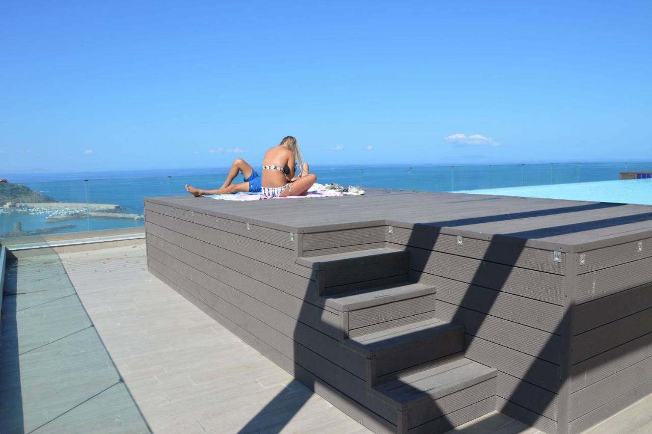 Miramare 22 Apartment Кастелсардо Екстериор снимка