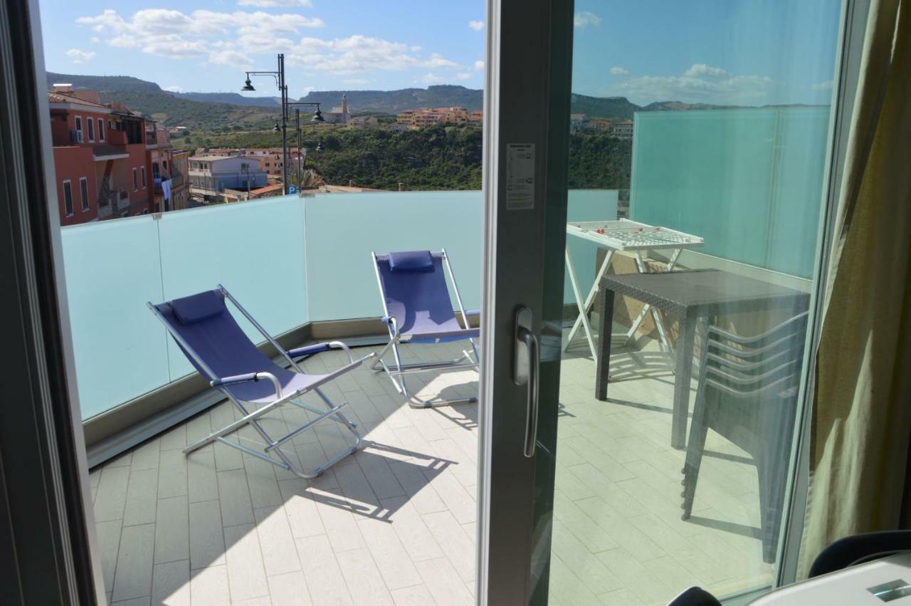 Miramare 22 Apartment Кастелсардо Екстериор снимка
