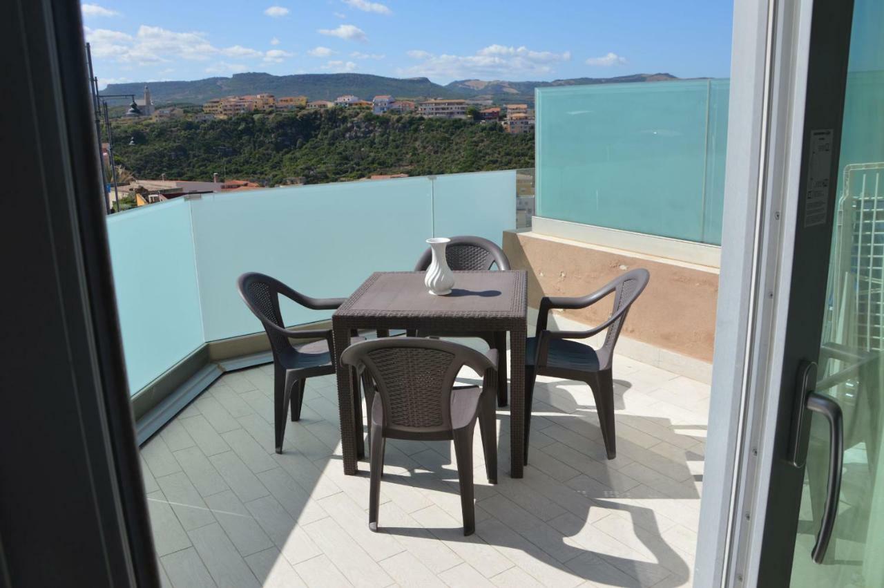 Miramare 22 Apartment Кастелсардо Екстериор снимка